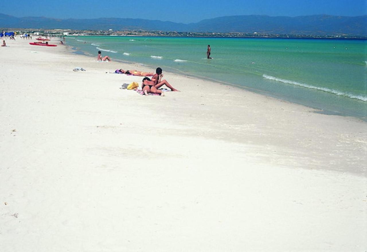 Quartu SantʼElena Deliziosa Villa 150 Metri Dal Mare מראה חיצוני תמונה
